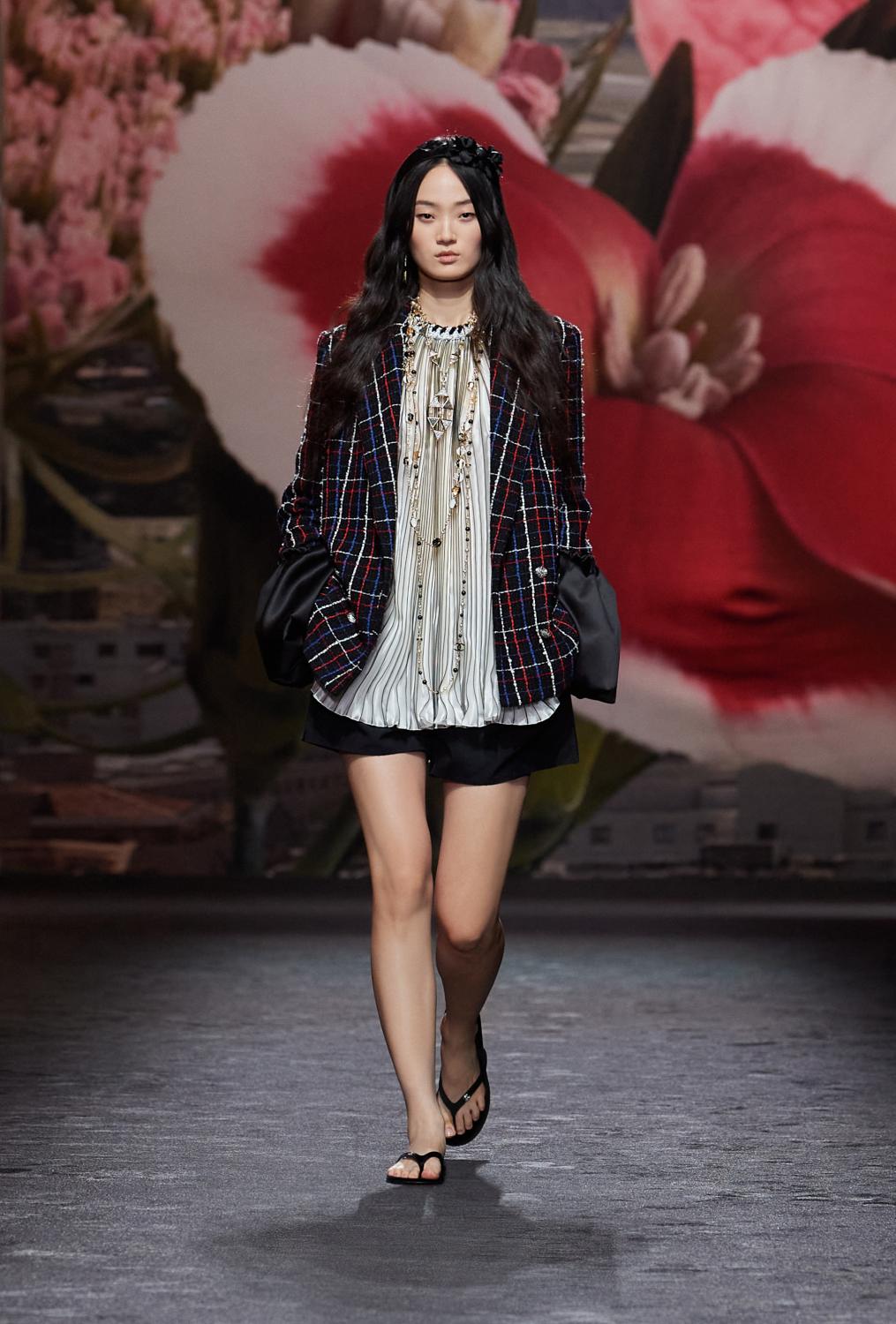 Chanel vetement femme 2018 deals