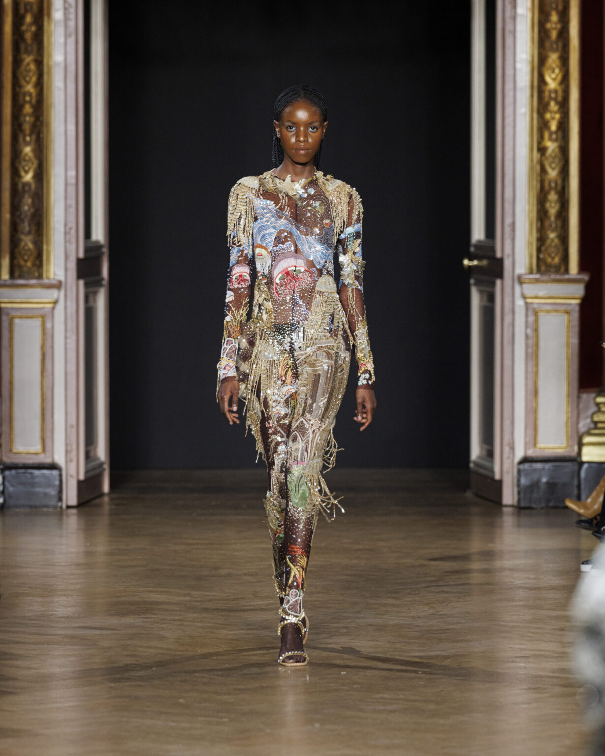 Rahul Mishra'S Designs: The Surreal Beauty Of India Couture Week - t3h3e16