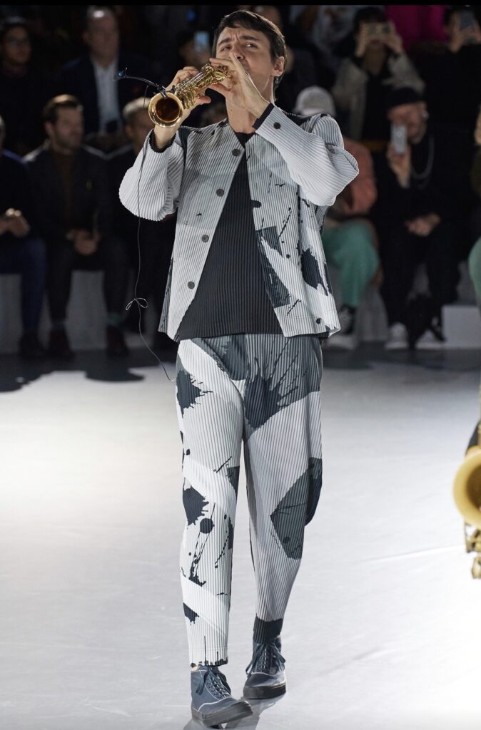 HOMME PLISSEY ISSEY MIYAKE