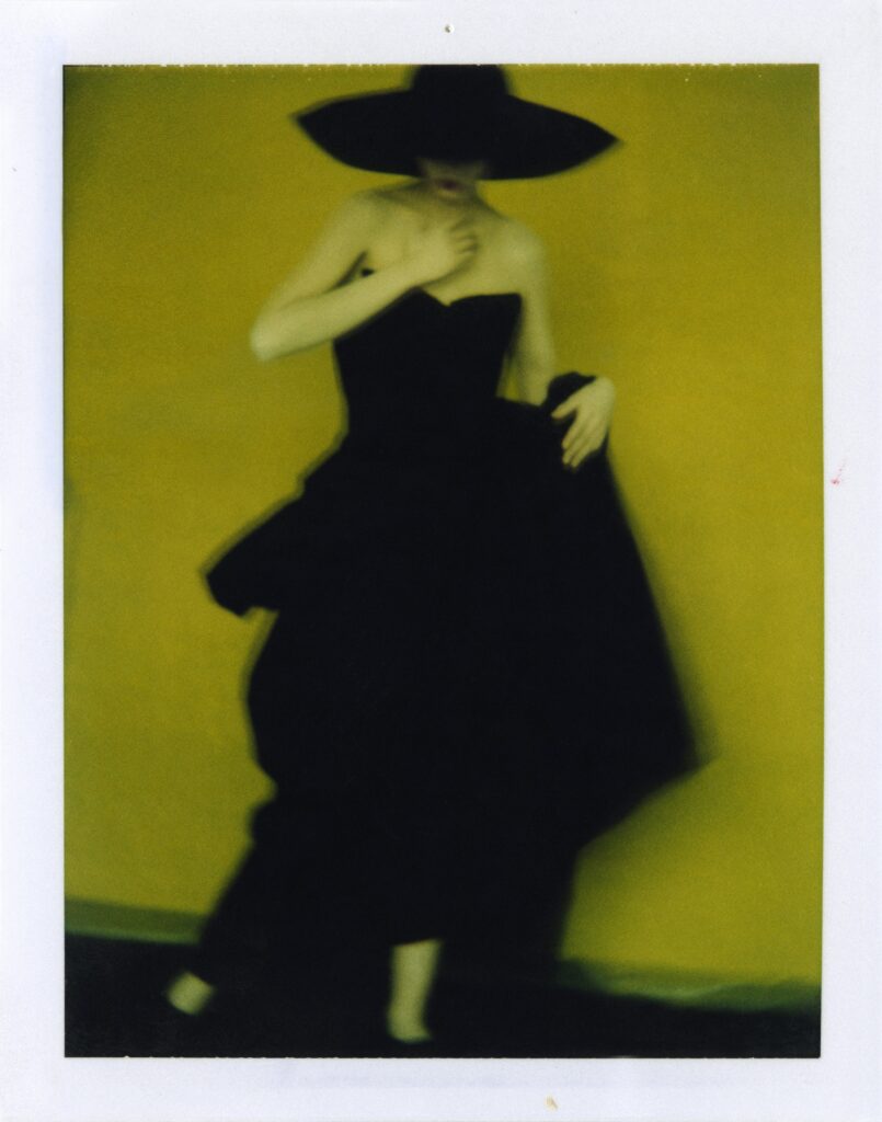 Pour Yohji Yamamoto © Sarah Moon, 1996