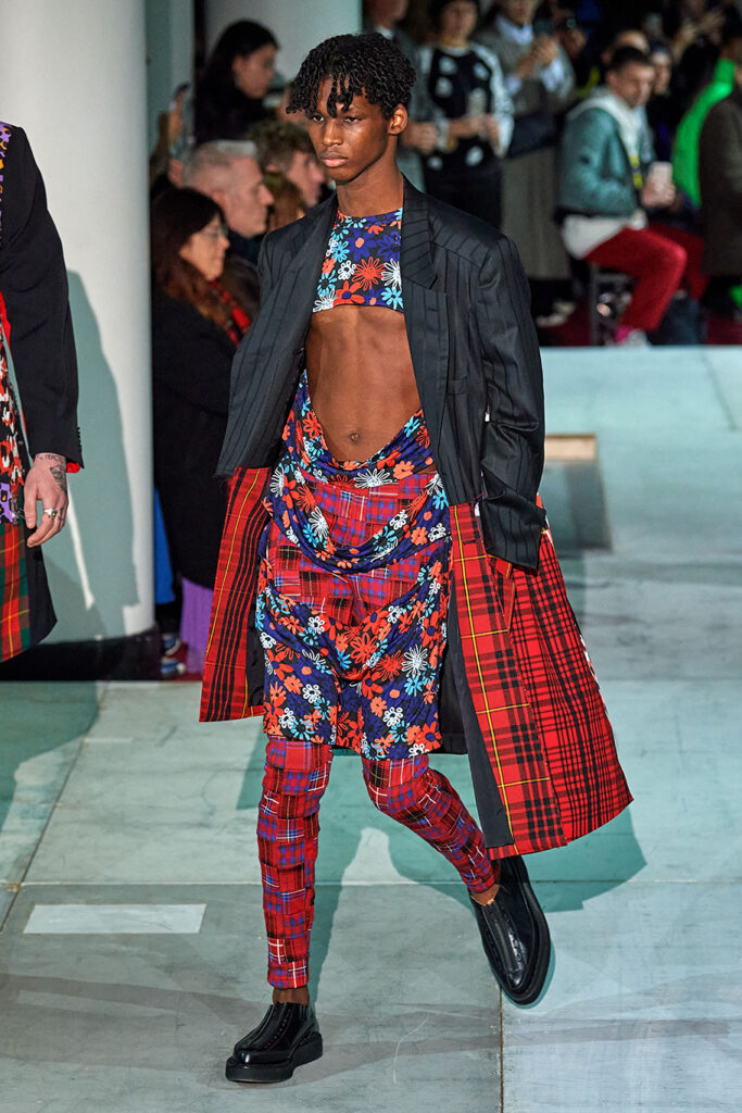 COMME DES GARCONS