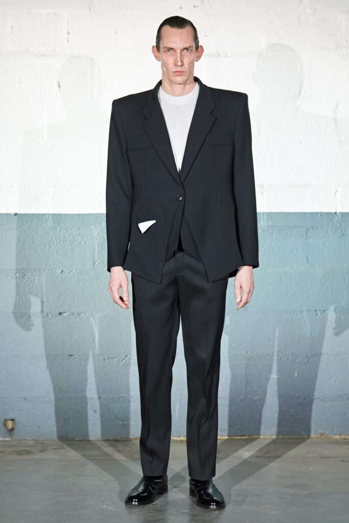 VETEMENTS