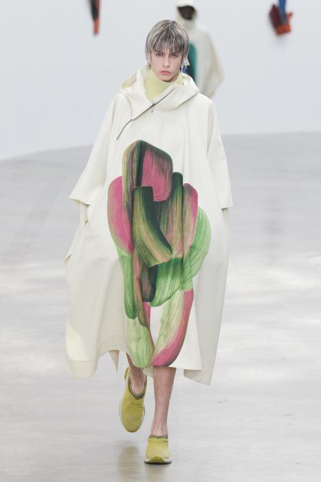 Issey Miyake Menswear Fall Winter 2024 2025 Fhcm