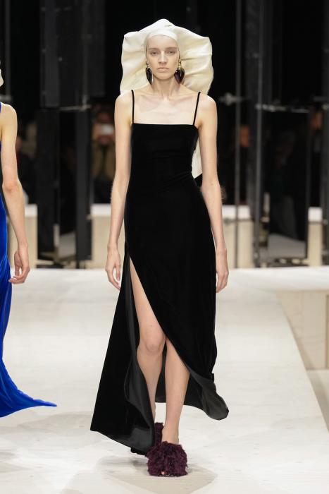 【本日限定!GW最終日セール¥20000→¥18000】 GIVENCHY GIVENCHY - Womenswear Fall/Winter 2026-2027 | FHCM