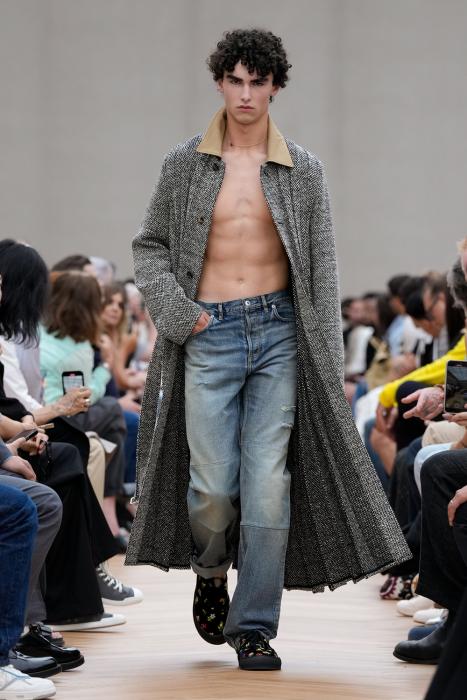 DIOR HOMME - Menswear Spring/Summer 2026 | FHCM