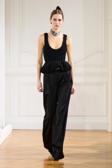 GIVENCHY - Womenswear Fall/Winter 2024-2025 | FHCM